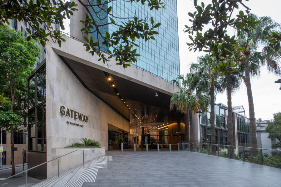 Gateway building